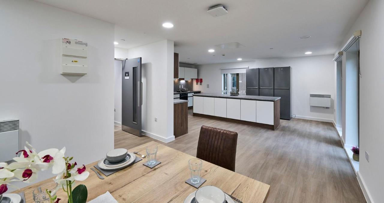 For Students Only The Oaks In Coventry Appartement Buitenkant foto