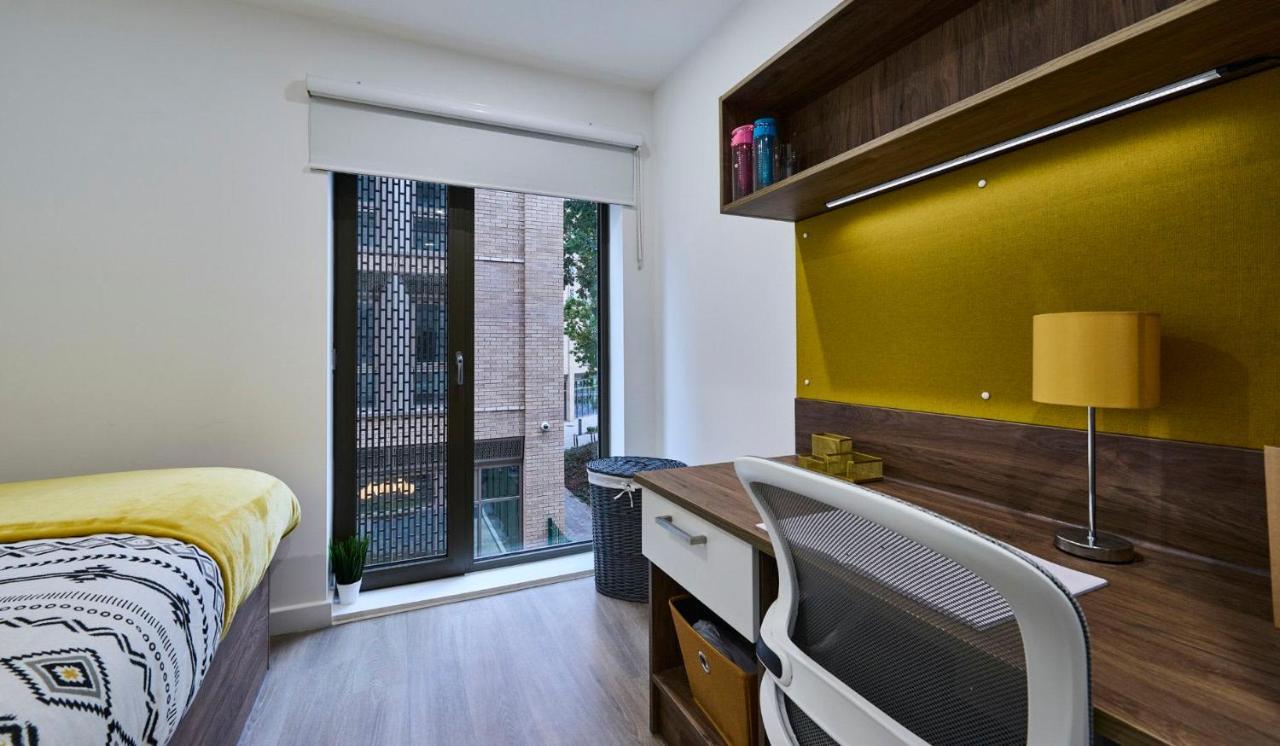 For Students Only The Oaks In Coventry Appartement Buitenkant foto